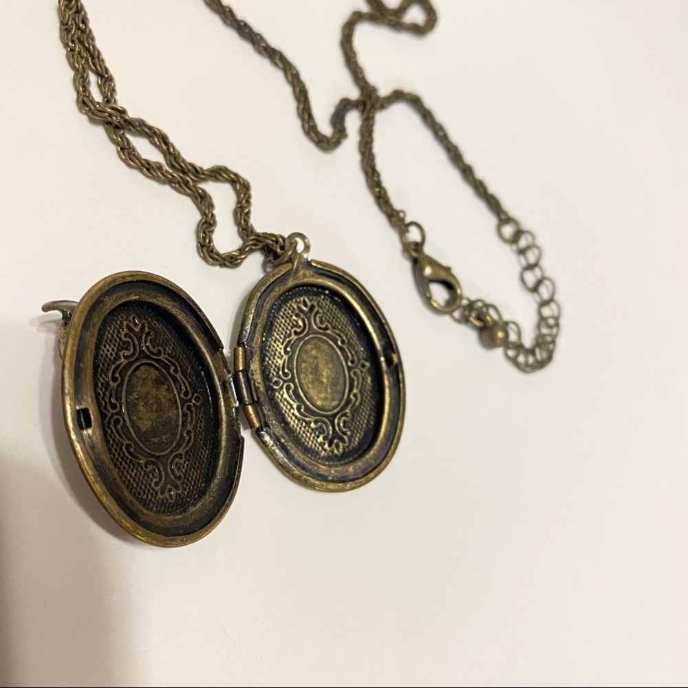 Assorted Necklaces - image 5